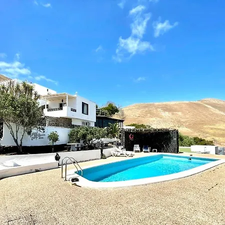 Apartamento D, Wifi, Piscina Con Vista Espectacular A Oceano Atlantico Daire