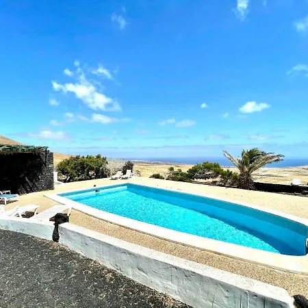 Daire Apartamento D, Wifi, Piscina Con Vista Espectacular A Oceano Atlantico